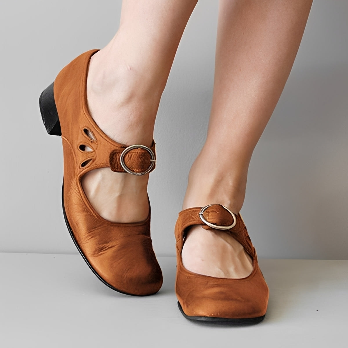 Navie - Casual Round Toe Sandals