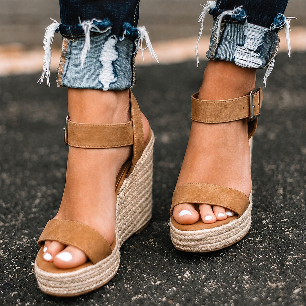 Laquita - Trendy Wedge Sandals