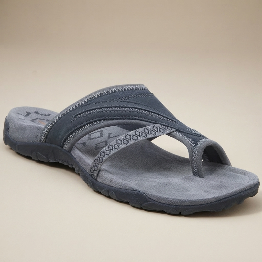 Melviena - Trendy Slippers
