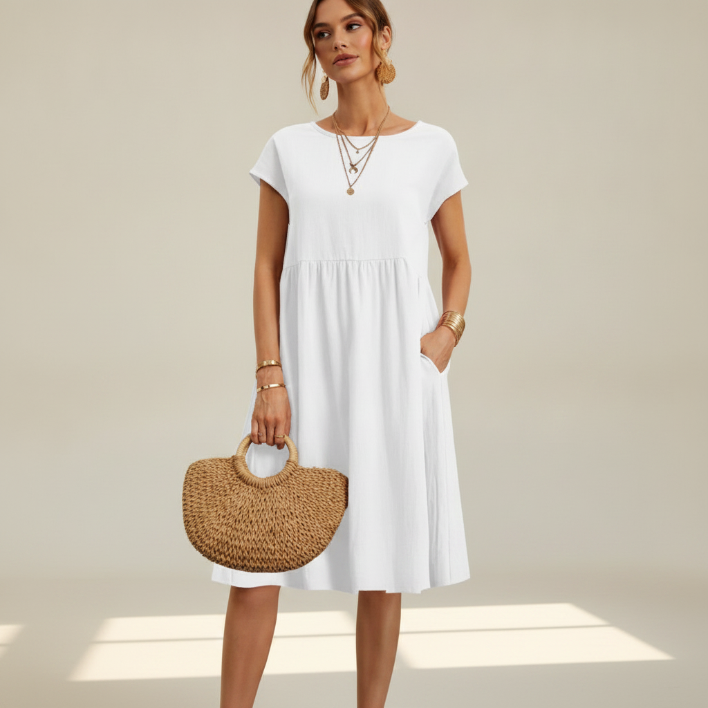 Nubia - Elegant Round Neck Knee-Length Dress