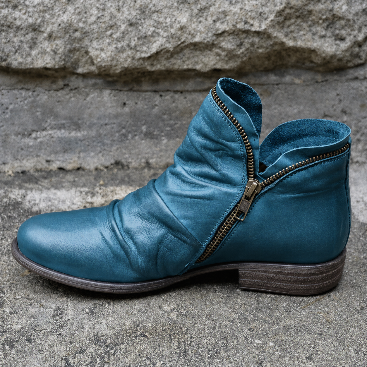Julie - Trendy Zipper Boots