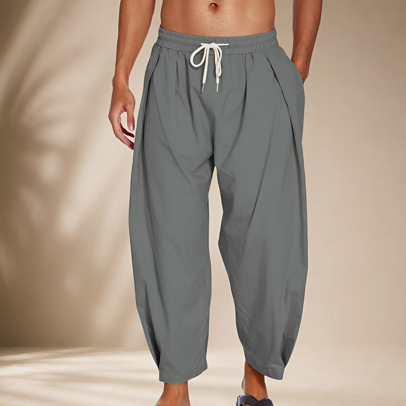 Felix - Spacious Pants with Pockets