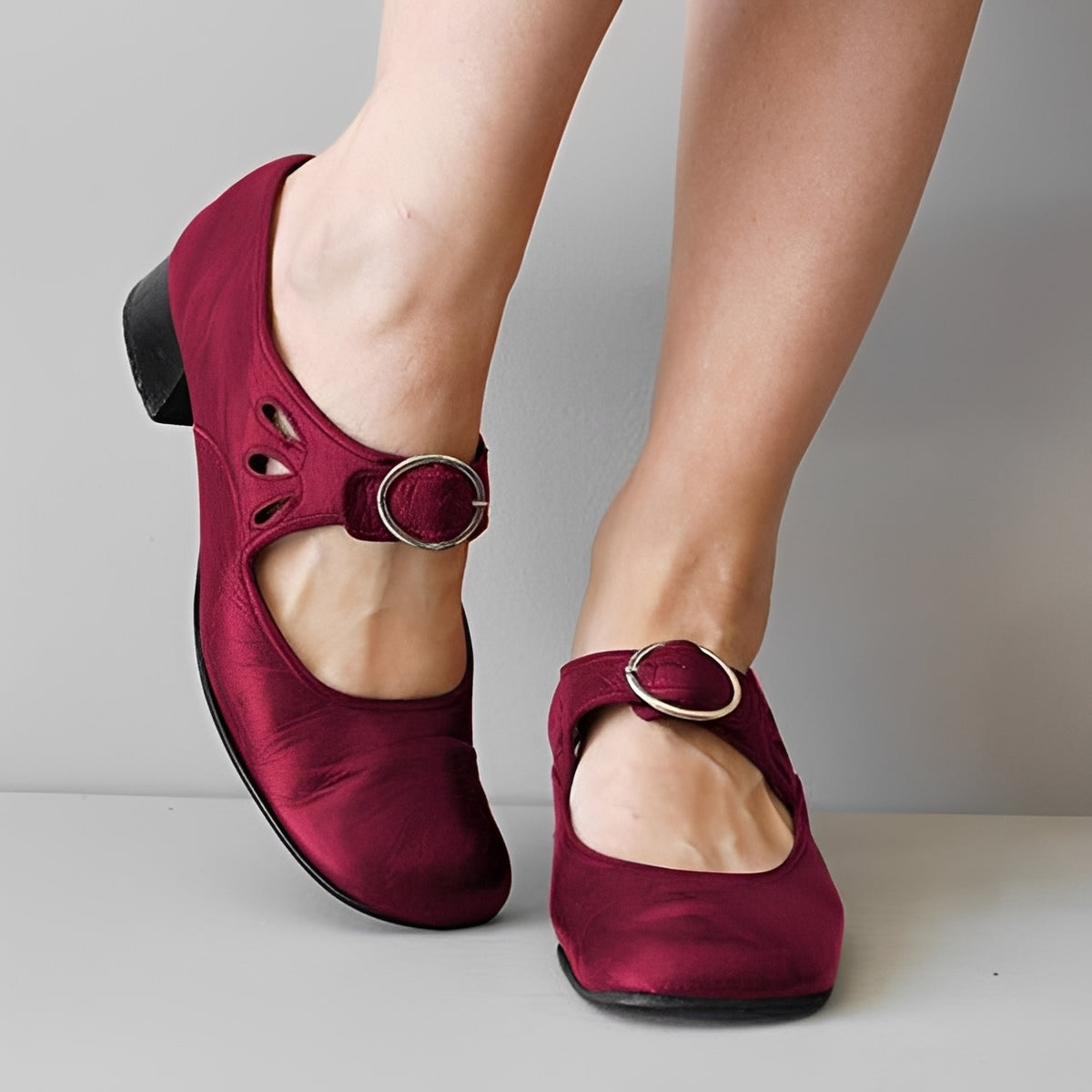 Navie - Casual Round Toe Sandals