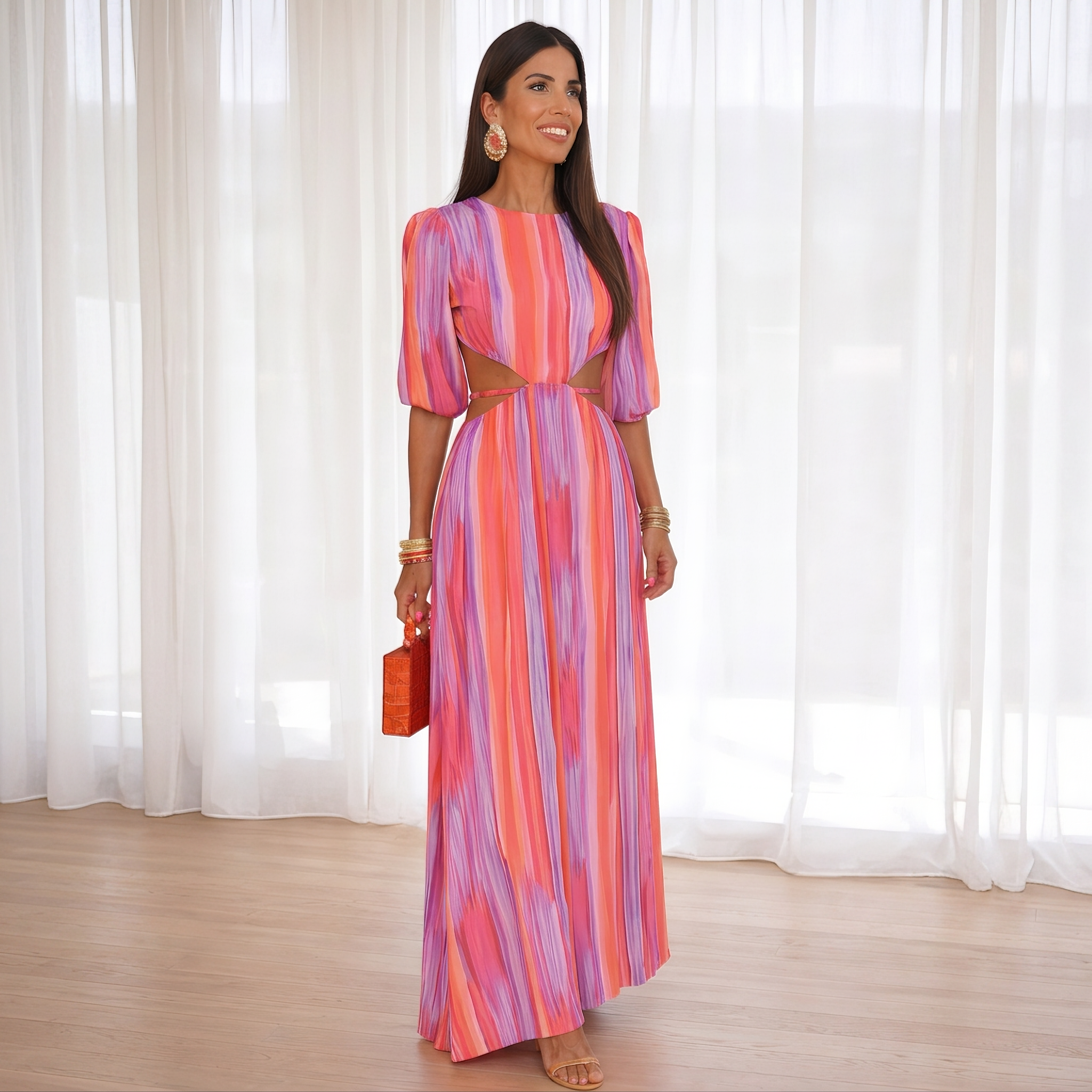 Anja - Stylish Open-Back Dress