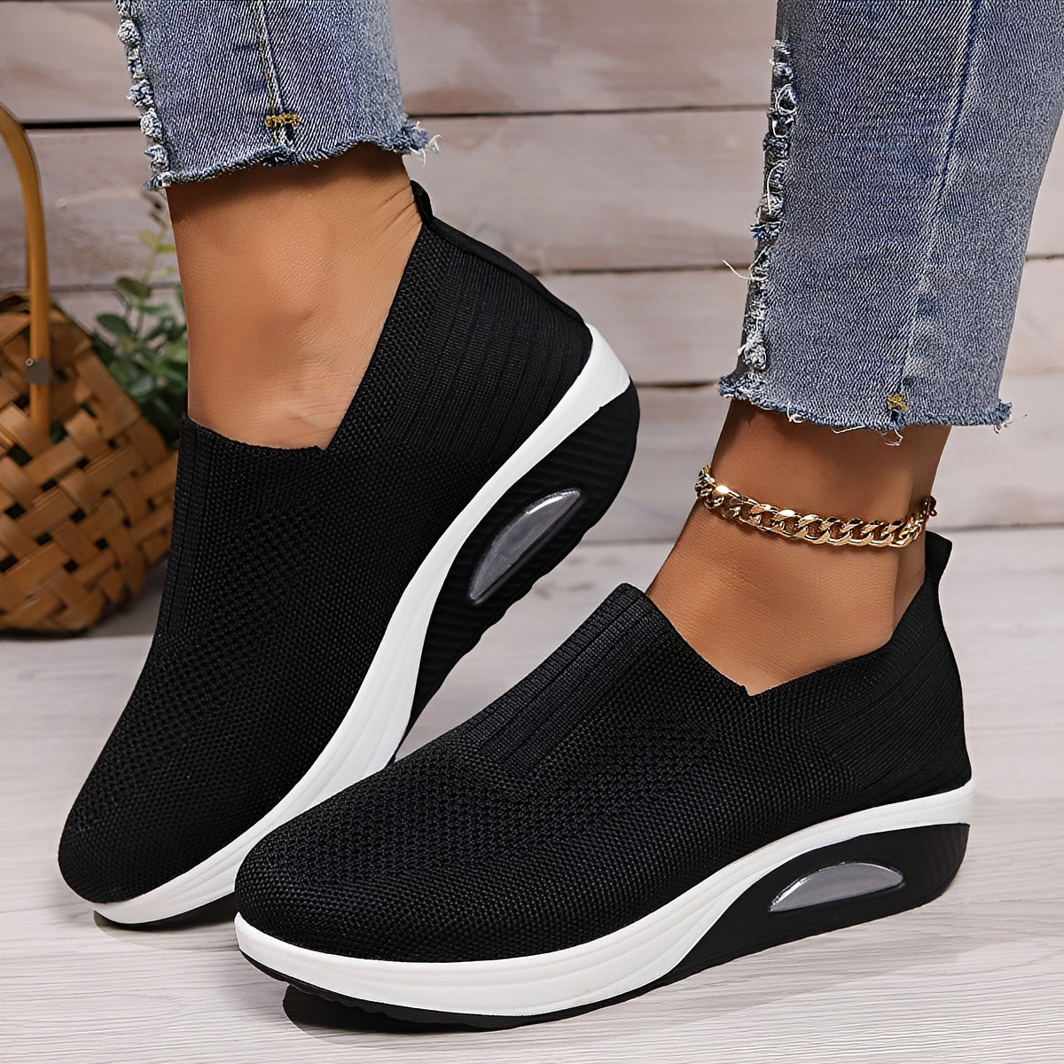 Rafaela - Women's airy footwear