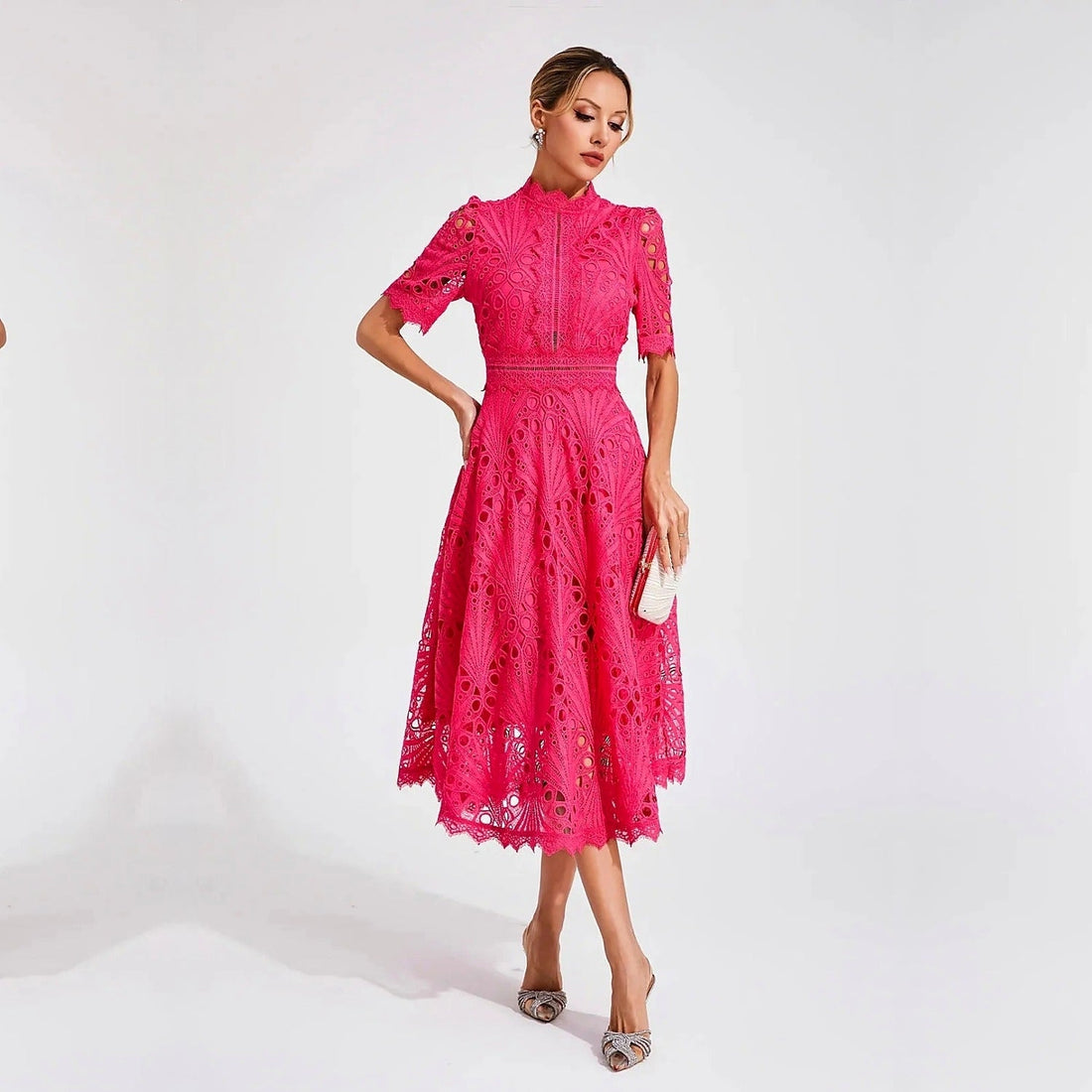 Carmen - Stylish Midi Dress