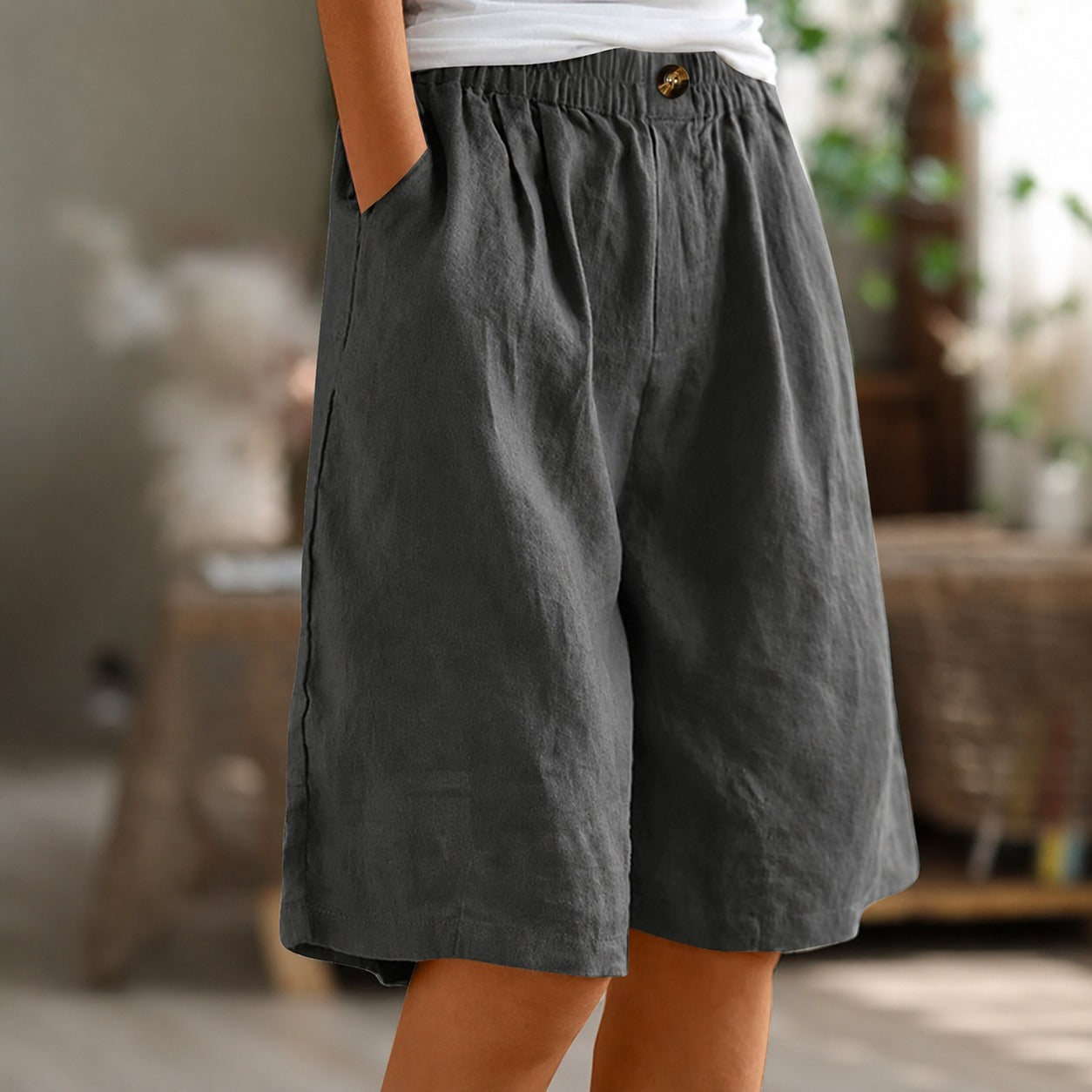 Eileen - Relaxed Fit Casual Shorts